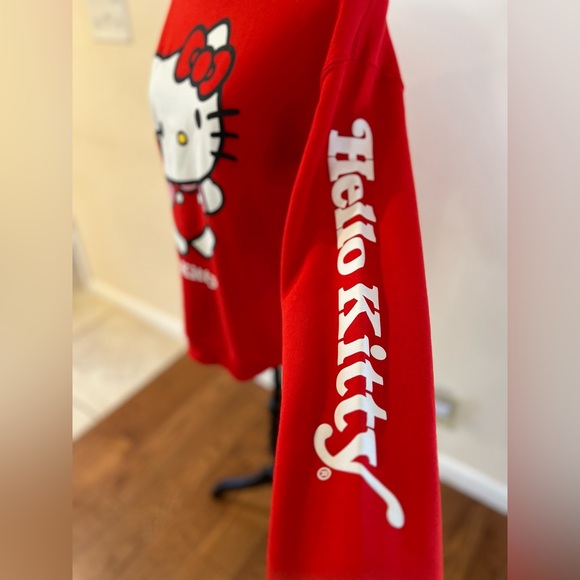 Sanrio Hello Kitty Crewneck - Picture 3 of 3